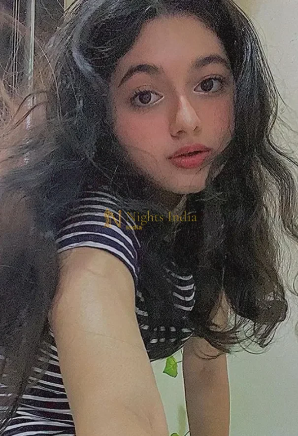 Kabita, 33 – Air Hostess Escort in Dahisar, Mumbai