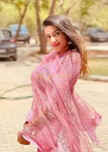 Female Escorts in Nashik