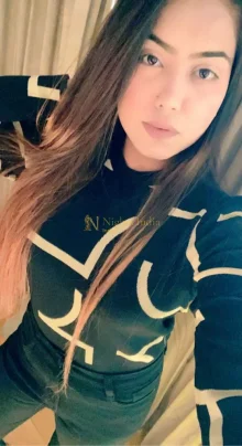 Gauri, 33 – Air Hostess Escort in Okhla, Delhi