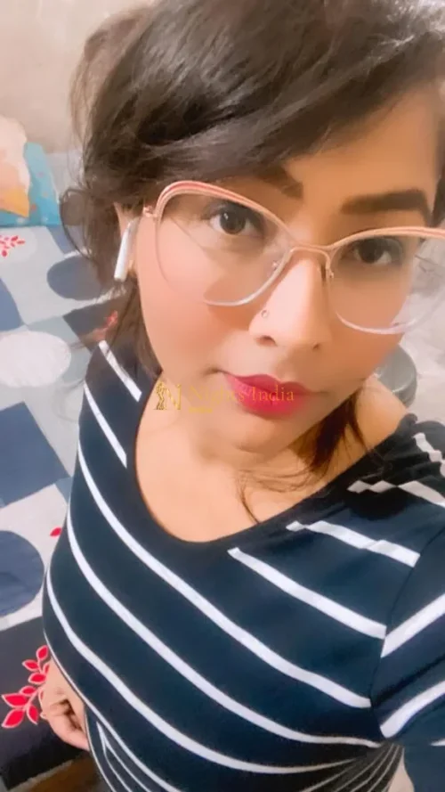 Escort Service in Punjabi Bagh – Bungalow Visits, Hotels and Dinner Dates