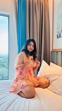 Call Girls in Dwarka