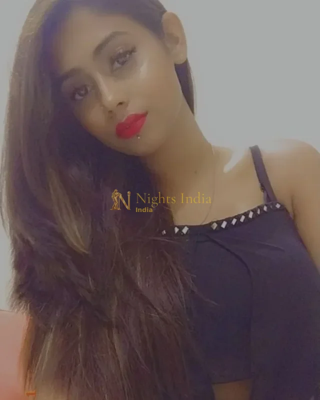 Akshata, 31 – Housewife Escort in Manapakkam, Chennai