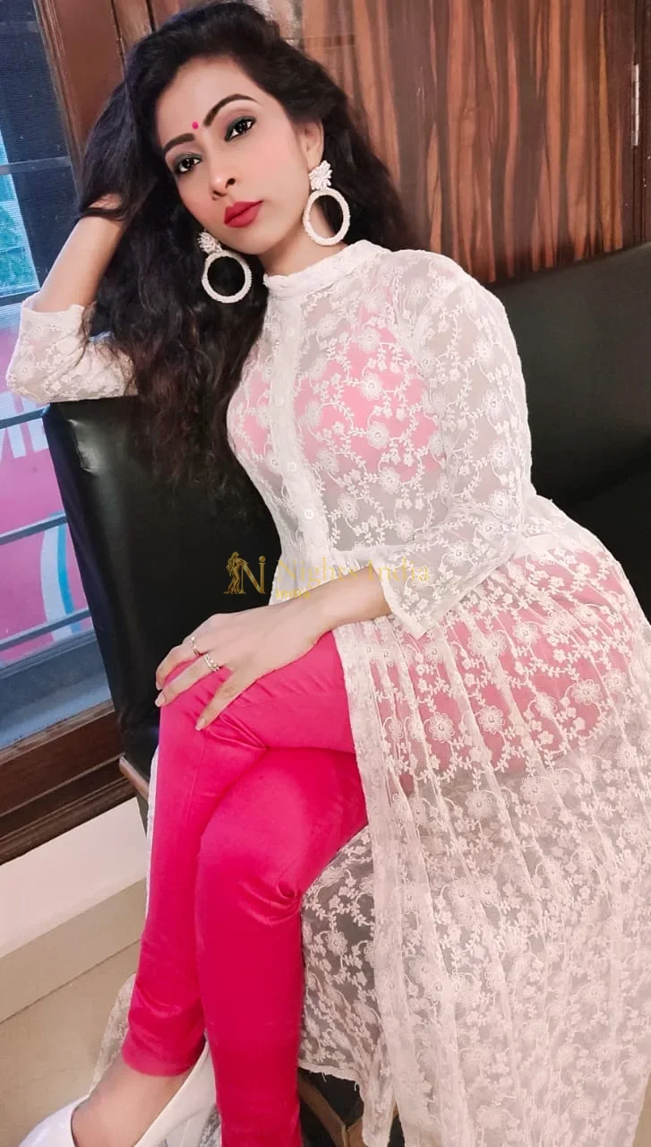 Nadia, 28 – Russian Call Girl in Sholinganallur, Chennai