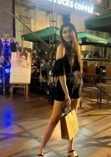 Ayesha, 26 – Independent Call Girl in Sector 50, Noida | Pay Cash on Meeting