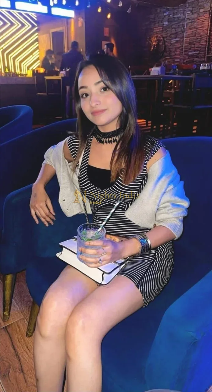 Girl Escort Navi Mumbai