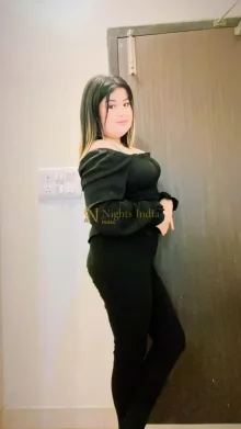 Sunita, 21 – Housewife Escort in Kurla, Mumbai