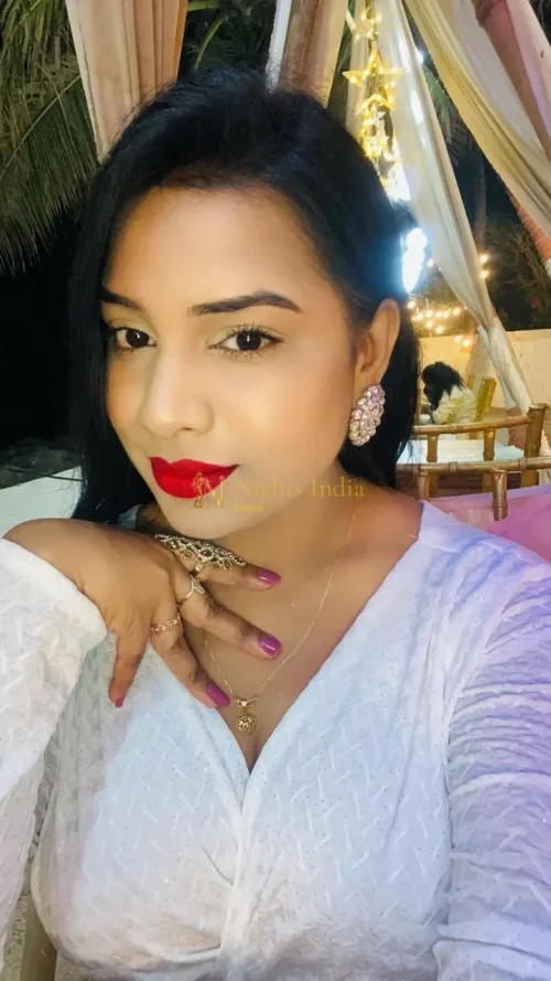 Escort Service in Karve Nagar Pune – Home Visits, Incall and Highway Hotels