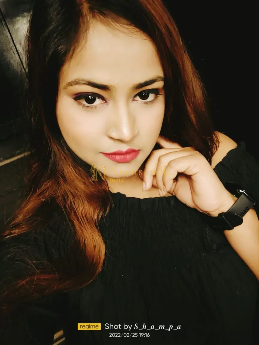 Nidhi, 22 – Independent Call Girl in Dhankawadi, Pune | Pay Cash on Meeting