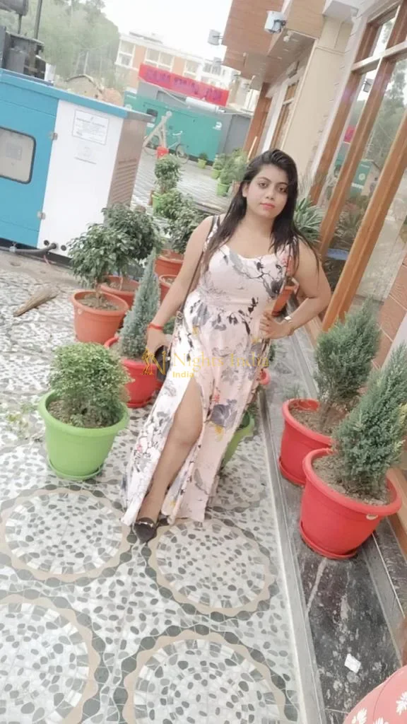 Masha, 22 – Air Hostess Escort in Sector 17, Gurgaon