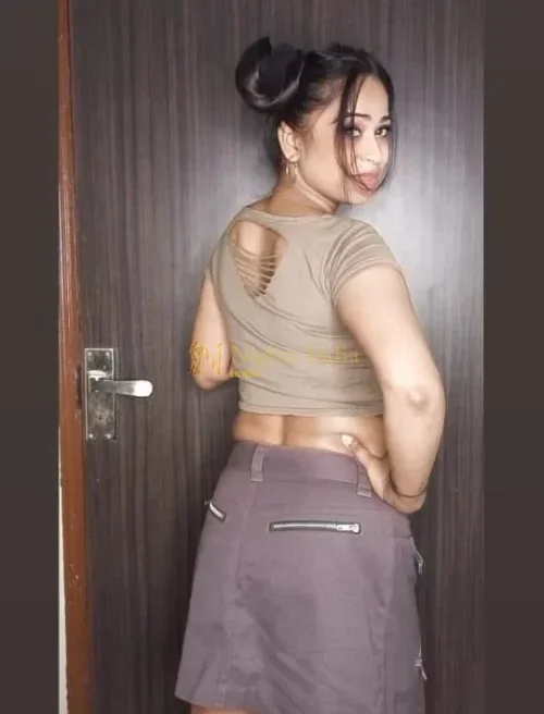 Escort Service in Rajajinagar – Mall Dates, Business Hotels and Home Visits