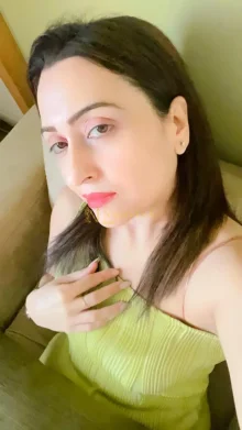 Riva Reddy, 21 – Independent Escort in Vijayawada